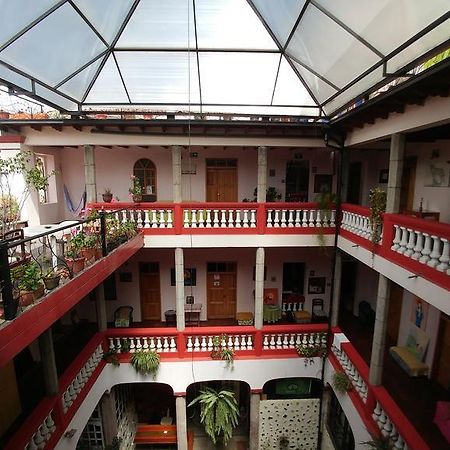 Hostal Quito Cultural Eksteriør billede