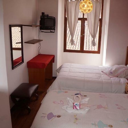 Hostal Quito Cultural Eksteriør billede