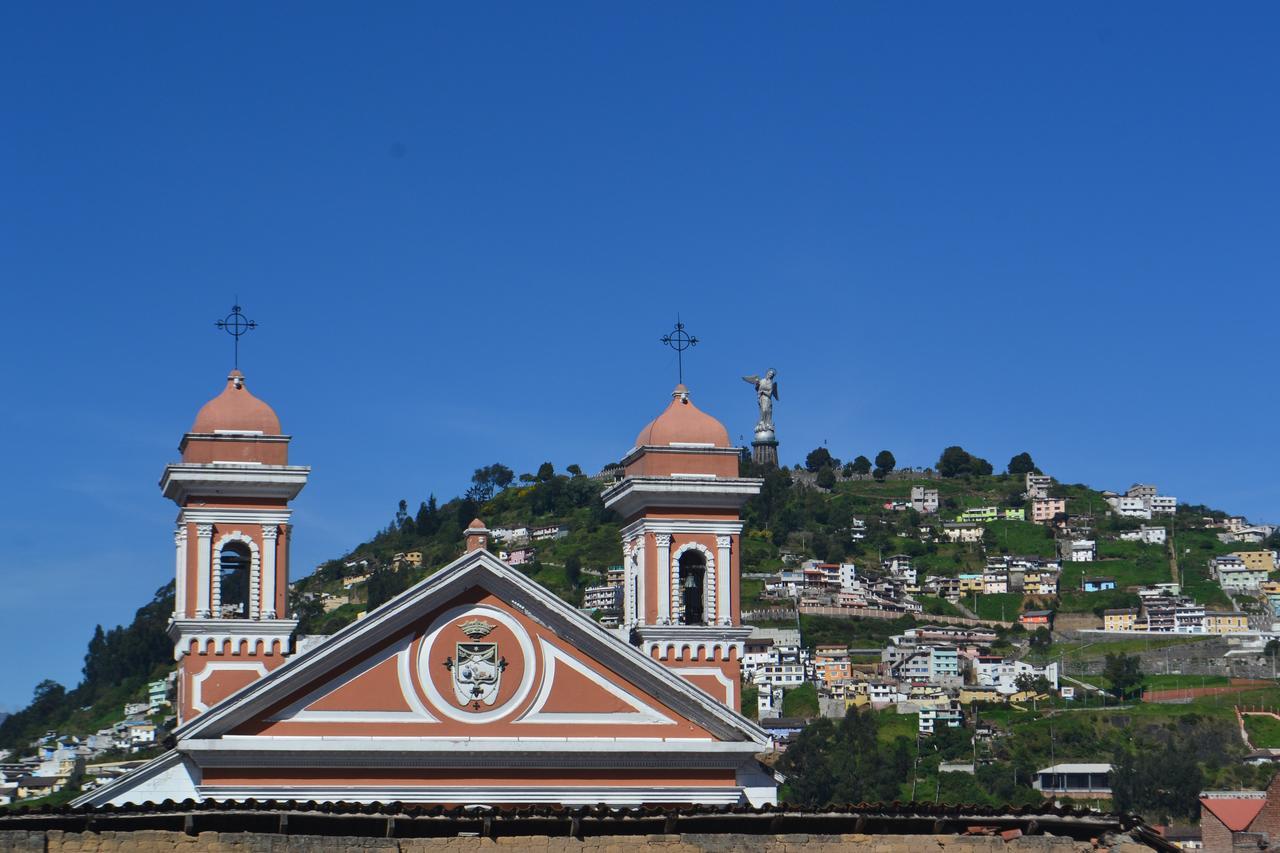 Hostal Quito Cultural Eksteriør billede