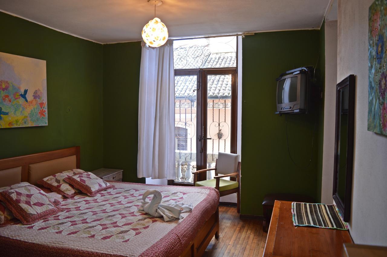 Hostal Quito Cultural Eksteriør billede