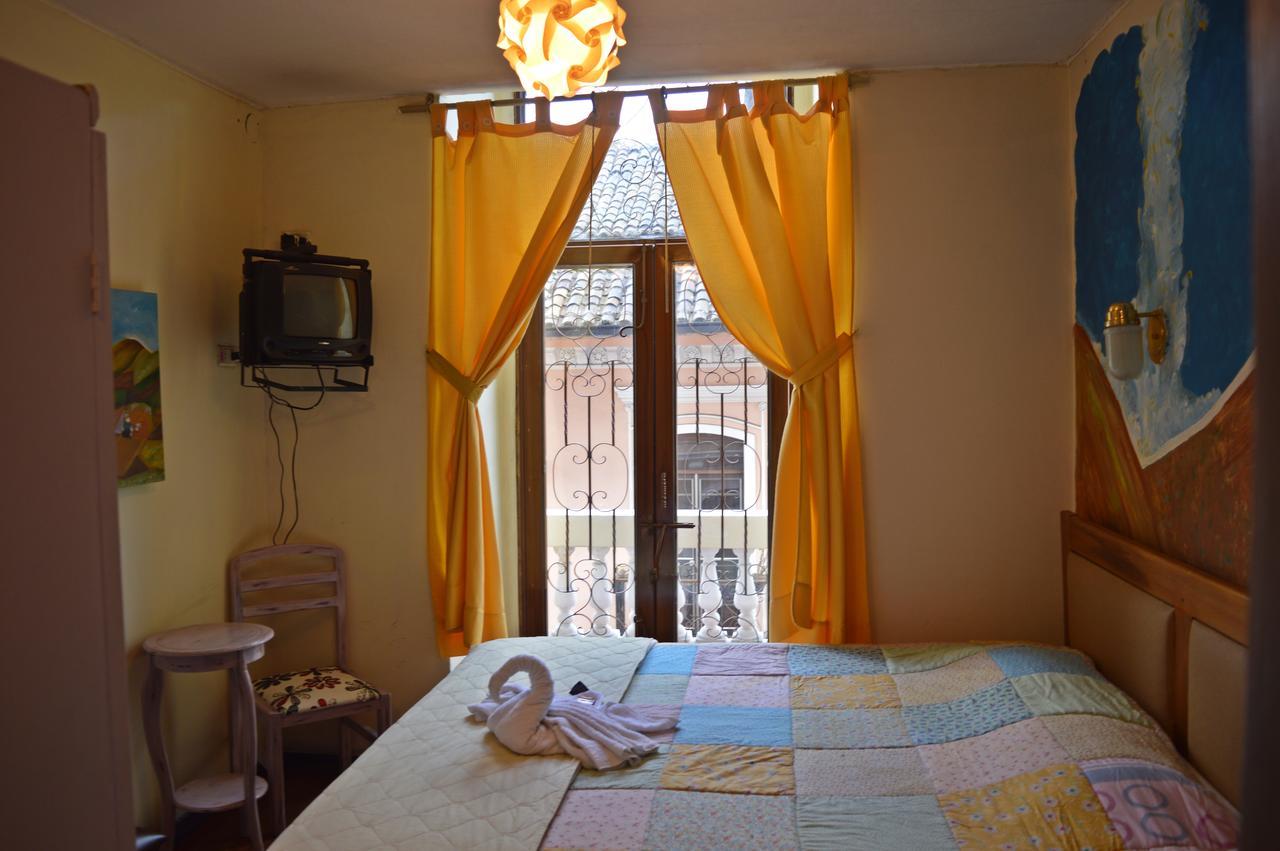Hostal Quito Cultural Eksteriør billede